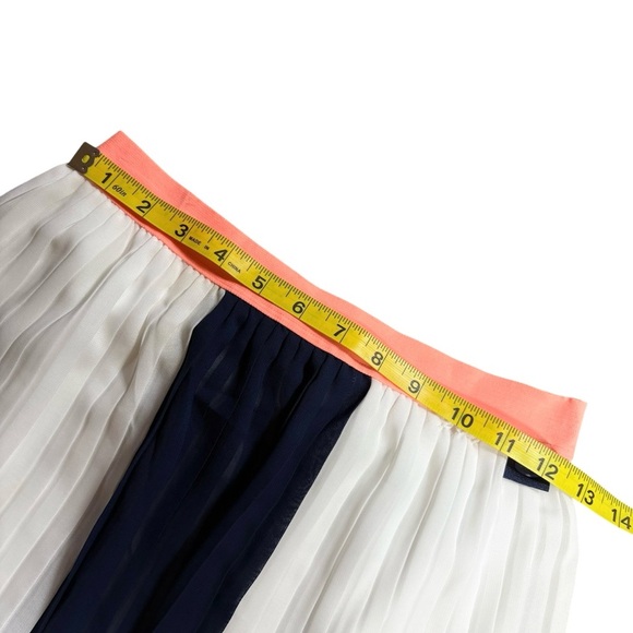Tommy Hilfiger Girls Pleated Color Block Tennis Style Skirt, Size M (8/10) - Picture 9 of 9